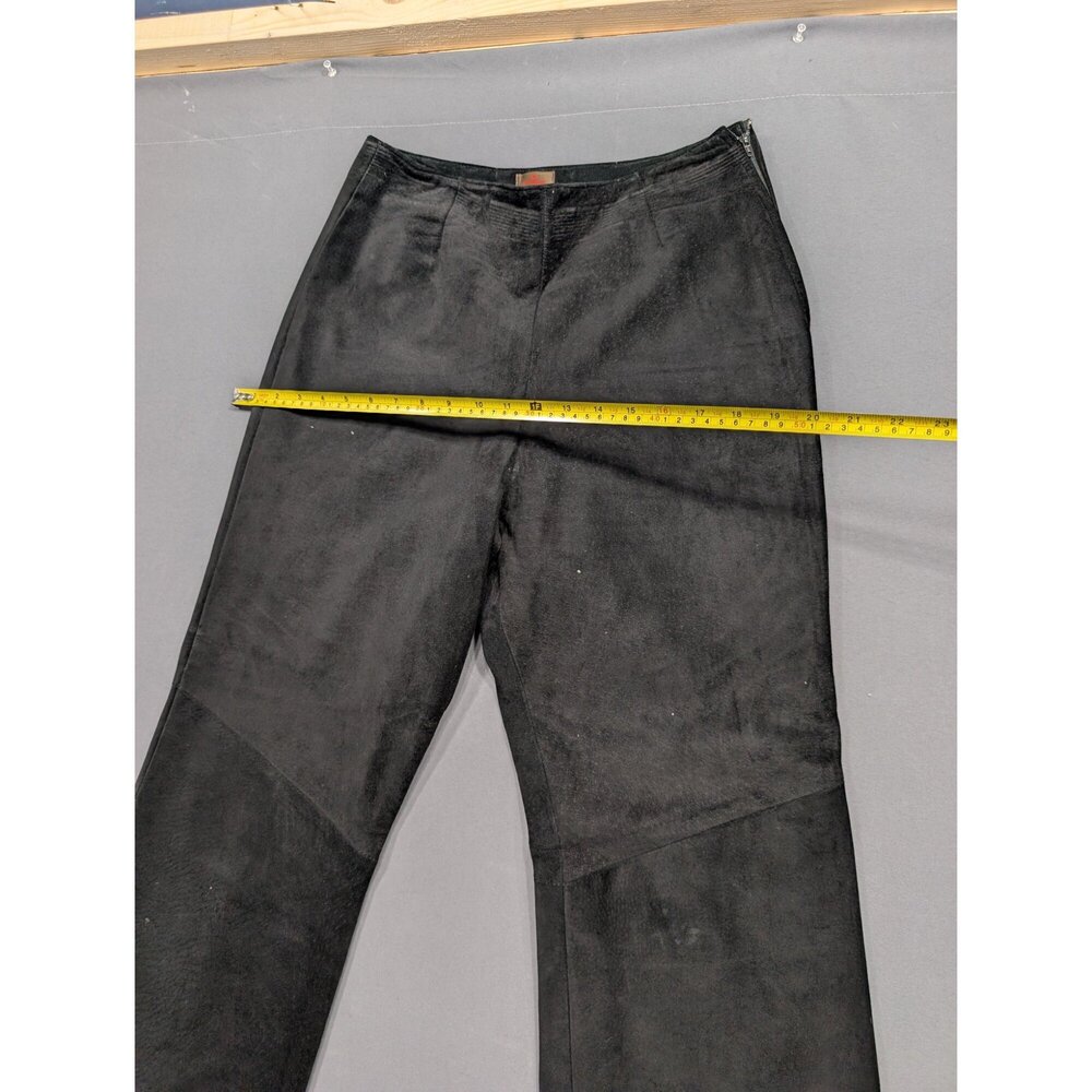 Black Suede Leather Flare Pants Women's ~40in Length ~20in Waist - Picture 3 of 3